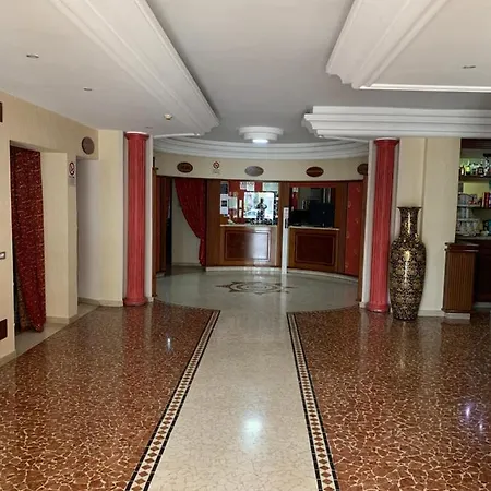 Hotel Tiffany Varcaturo