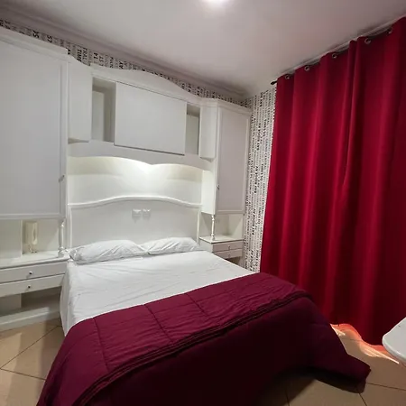 Hotel Tiffany 3*