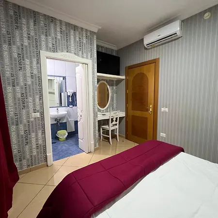 Tiffany Hotel 3*