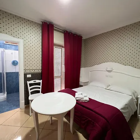 Tiffany Hotel 3*