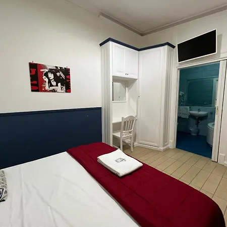 Hotel Tiffany Varcaturo