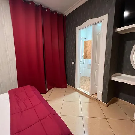 Tiffany Ξενοδοχείο Varcaturo