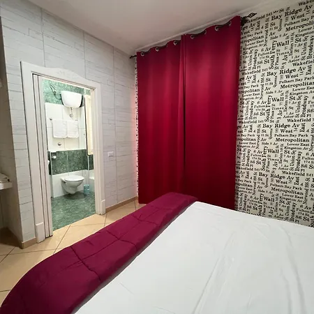 Ξενοδοχείο Tiffany 3*