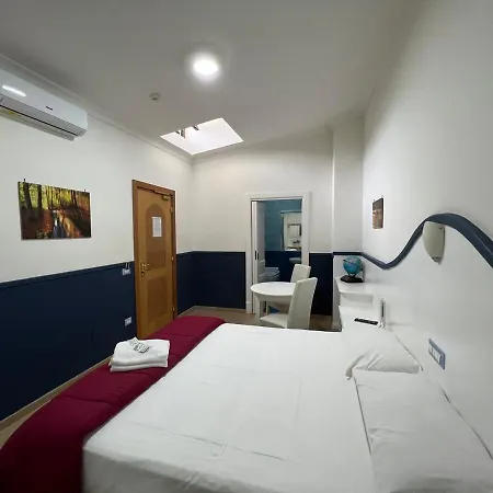 Hotel Tiffany Varcaturo