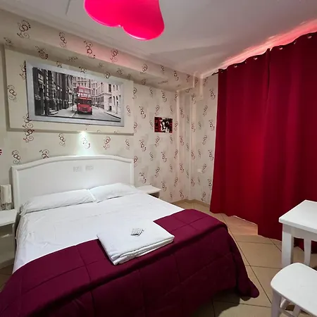 Tiffany 3* Varcaturo