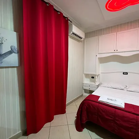 Hotel Tiffany Varcaturo