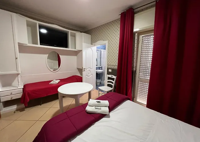 Tiffany 3* Varcaturo