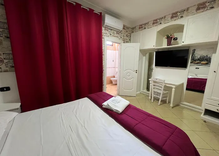 Hotel Tiffany Varcaturo