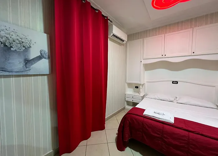 Hotel Tiffany Varcaturo